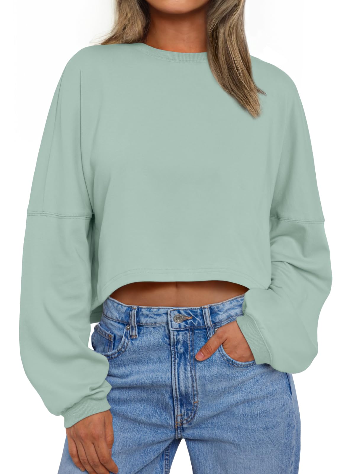 Trendy Queen Cropped Sweatshirts for Women Oversized Crewneck Sweaters Long Sleeve Tops Fall Winter Clothes 2025